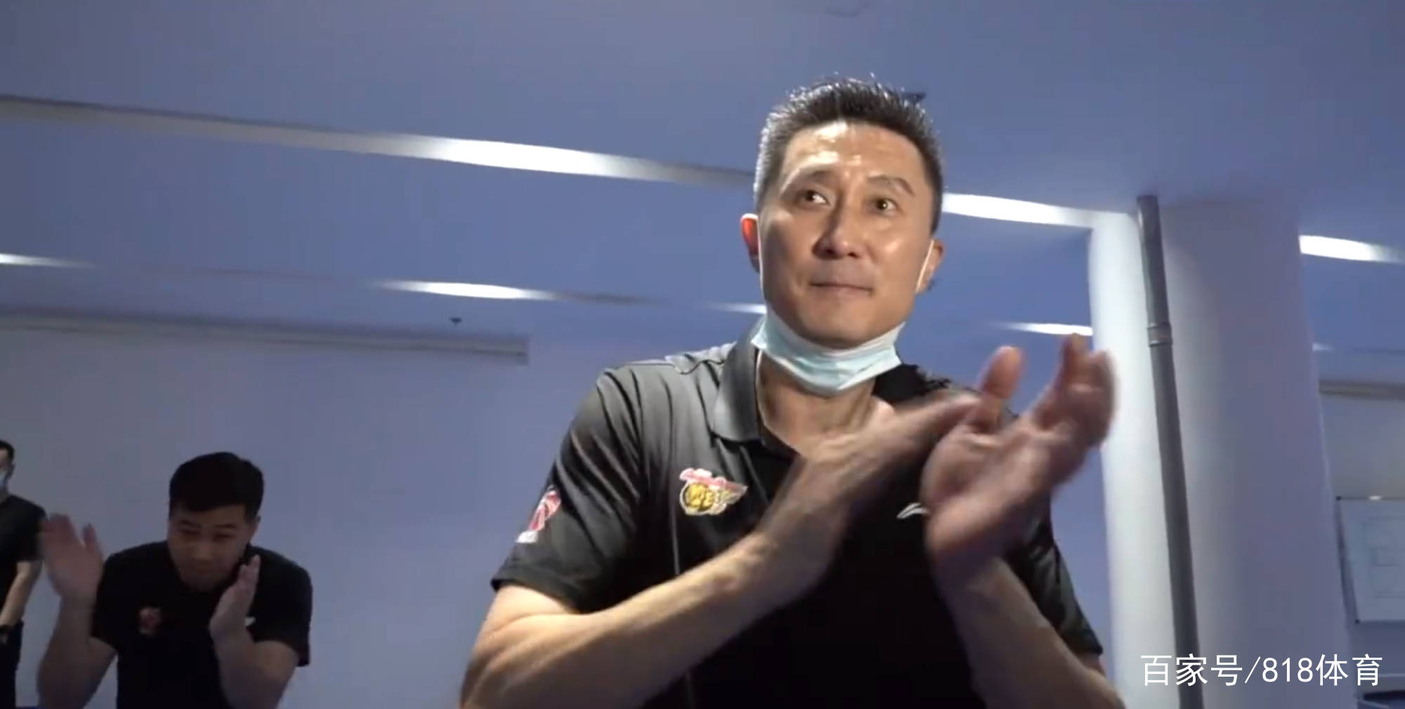 开云线上平台 - 法甲赛程吃紧,深圳男篮国际比赛日更衣室发声,态度坚定,纪律约束更严格