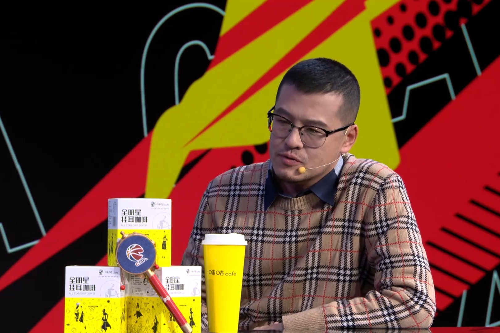 包含国际比赛日北京首钢门线救险：全明星赛节点到来，管理层满意，赛程密集仍需轮换的词条